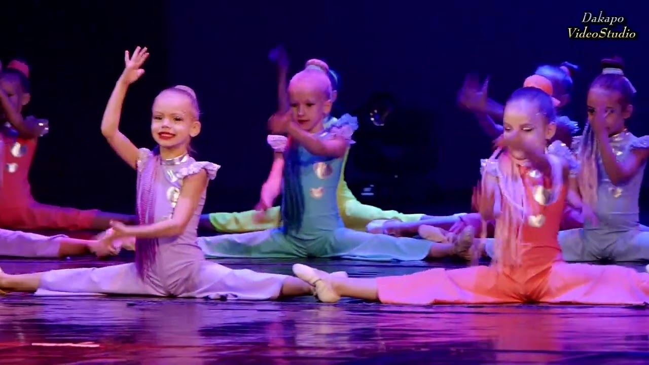 Школа танца La Ballerine -"Пластилин". BOSOНОЖКИ - Конкурс детского хореографического творчества