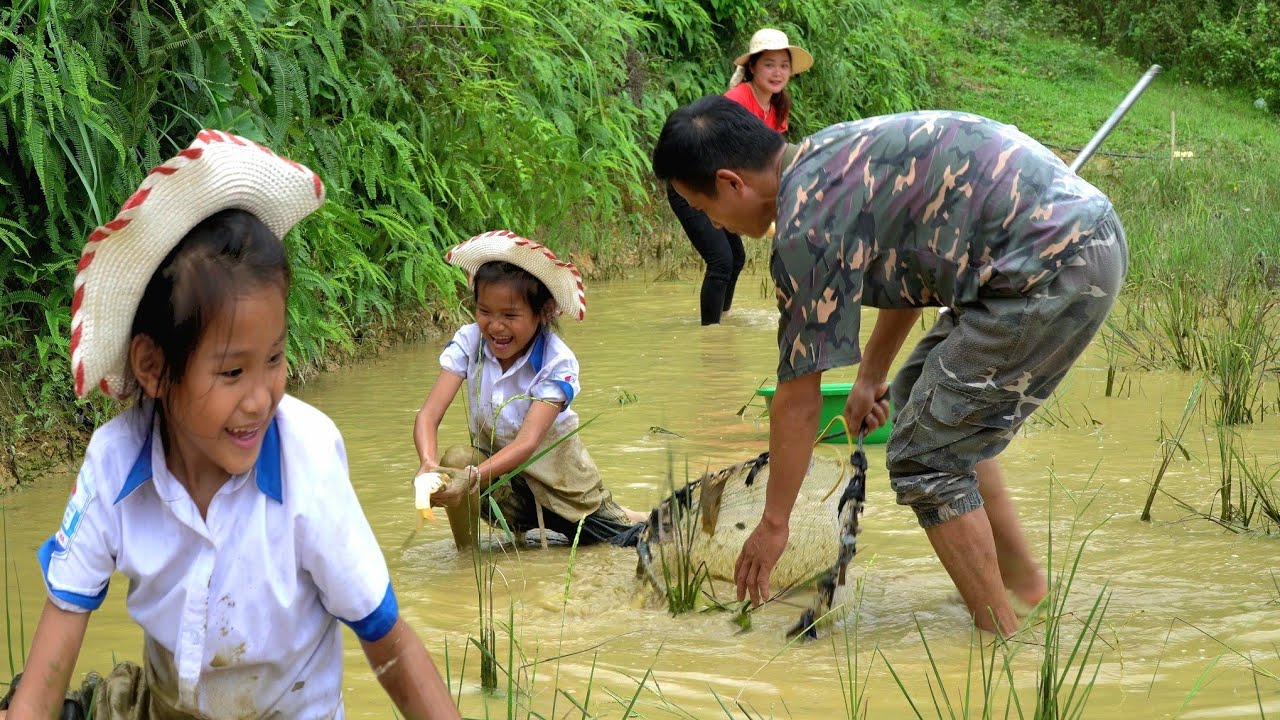 A mother's kindness when a man reciprocates her help - chuc ha diep