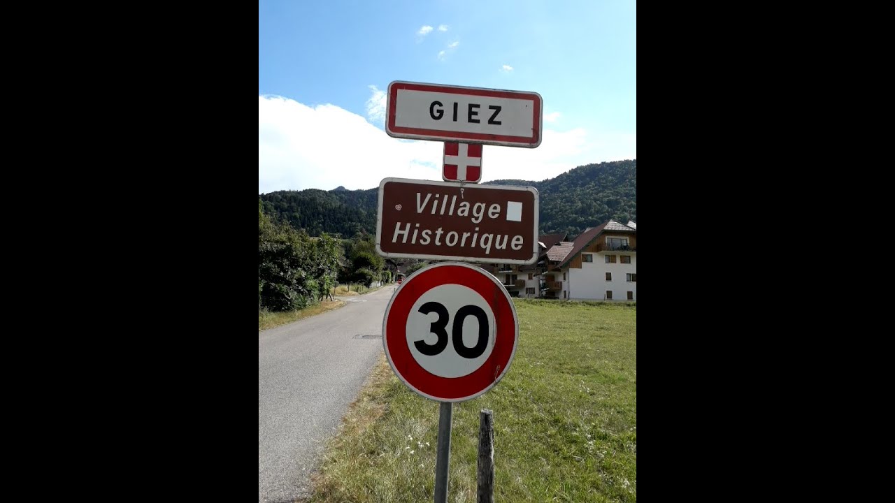 Le village de GIEZ (74)