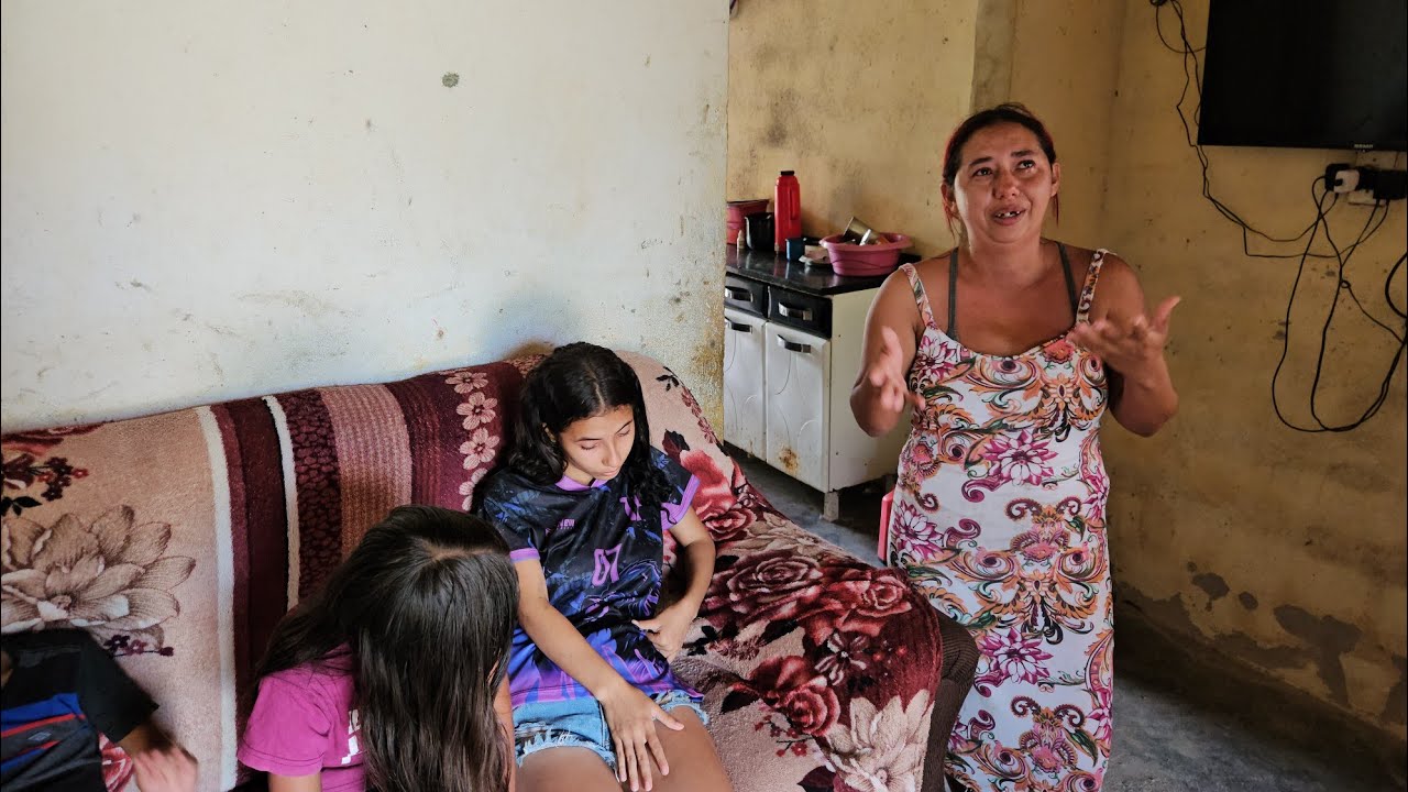 MÃE E OS 4 FILHOS UMA PERCA TRISTE, VISITANDO UMA FAMÍLIA QUERIDA QUE PASSA MOMENTOS DIFÍCEIS 😢