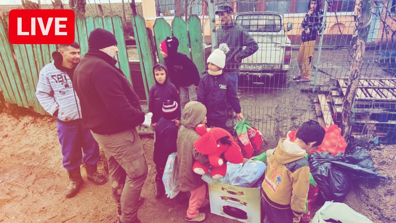🔴 LIVE - Ajutăm PERSOANELE SĂRACE cu CADOURI, campanie umanitară Clubul Offroad 4x4 București