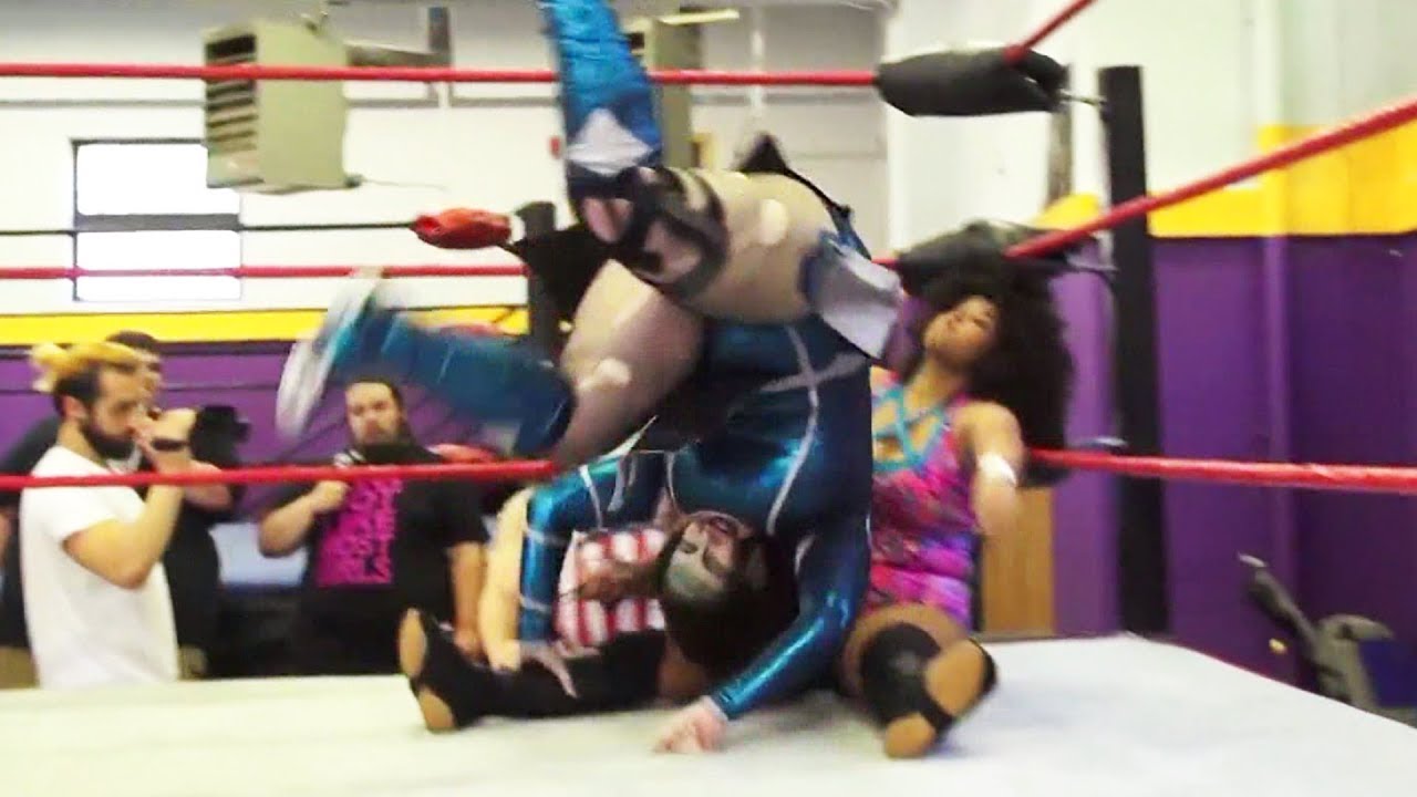[Free Match] Willow Nightingale vs. Terra Calaway | Women's Wrestling Revolution (SHIMMER SHINE WSU)