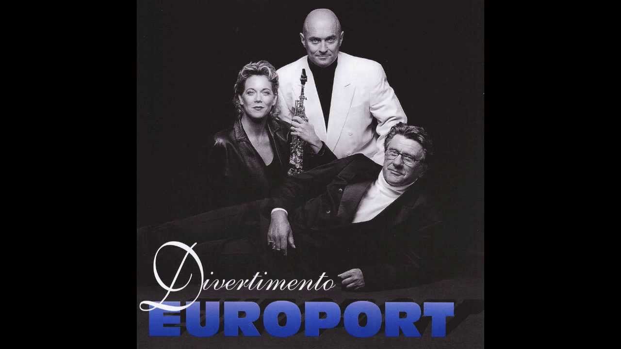 The Grasshoper's Wedding (B.Bartok) Akos Hol&eacute;czy mit dem Saxophon-Trio Europort