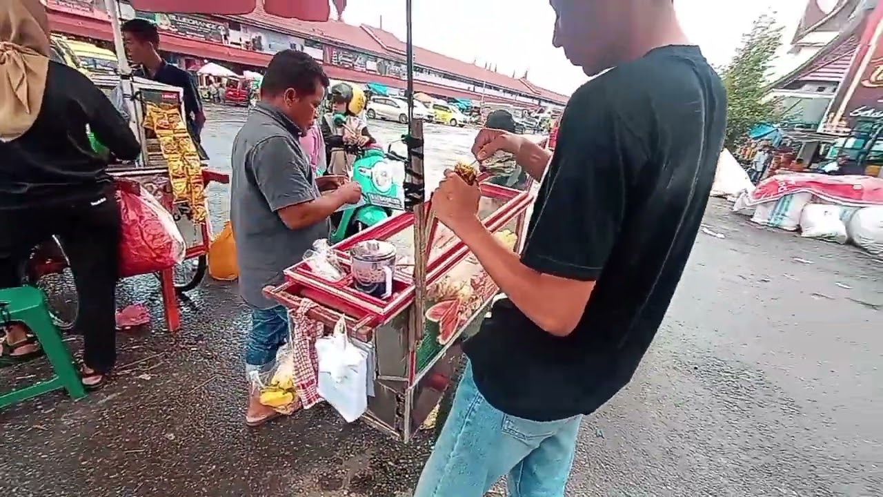 preman terminal aur kuning bukittinggi