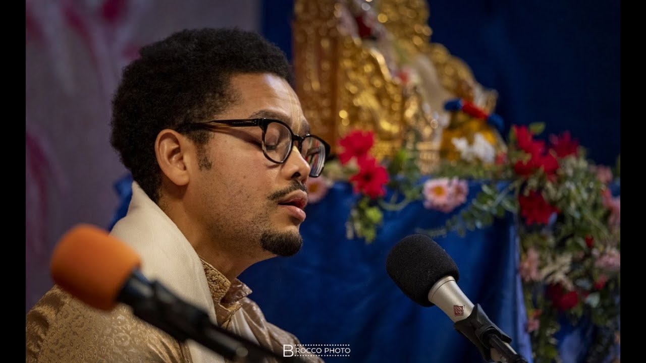 Ramanaji - Day 1 - Radhadesh Mellows 2022 - 4K Kirtan