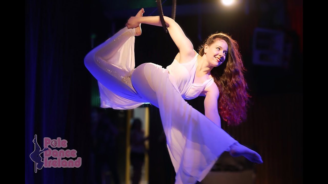 Sara Dion&iacute;sio  Pole Dance Ireland Princess Competition- Aerial Hoop Professional 2022