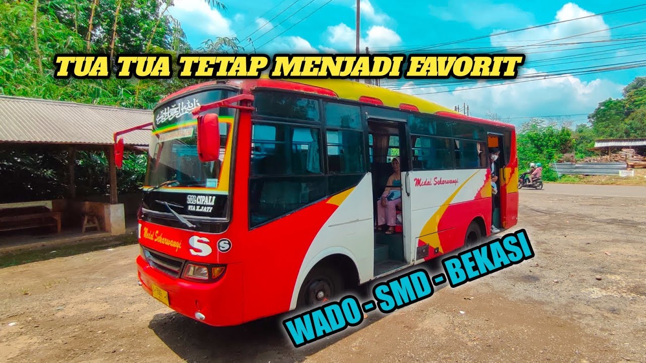 Bus Jadul Mitsubishi Umplung, Bus Medal Sekarwangi tetap menjadi favorit warga
