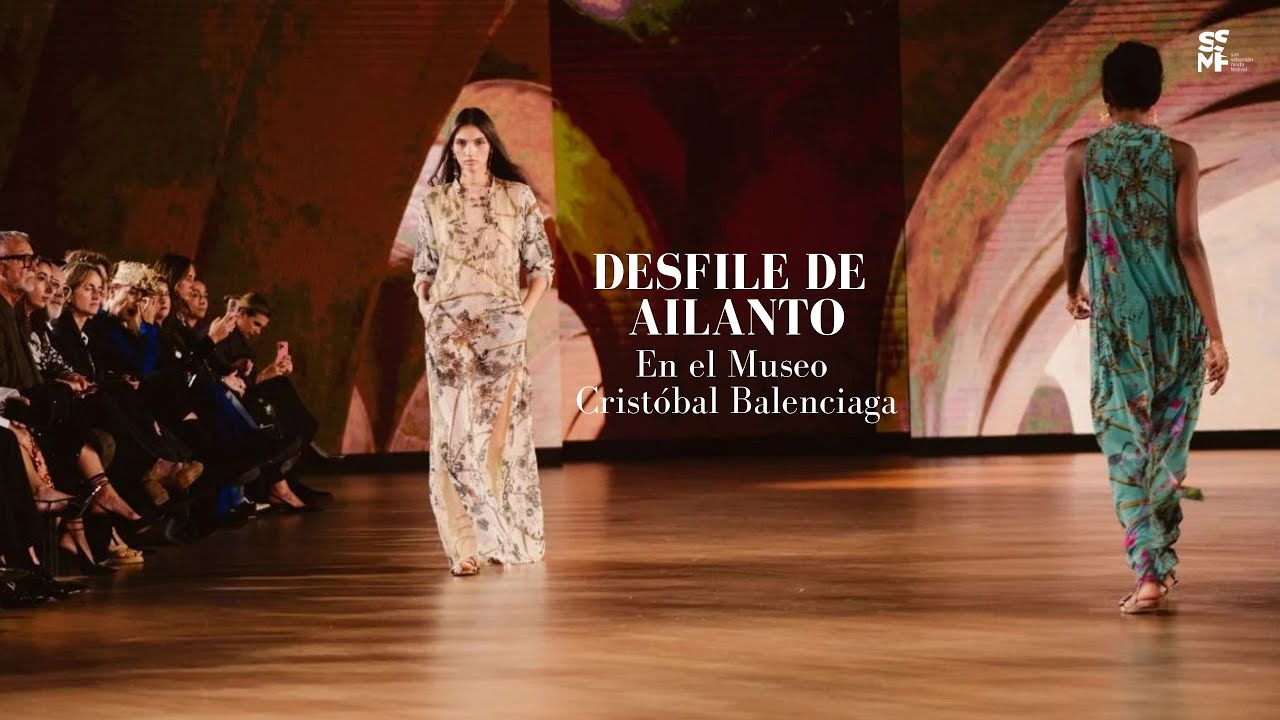 Desfile de Ailanto en el Museo Cristóbal Balenciaga