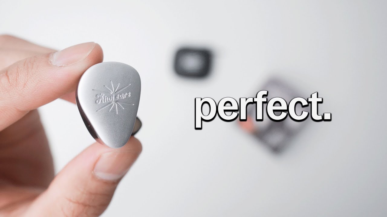 Для игр вам следует перейти на наушники IEM.