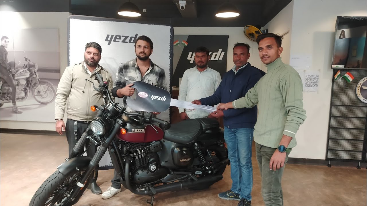 Yezdi Roadster Bloodrush maroon| Delivery On Live From |Gaya Bihar | Ramayan Moters 