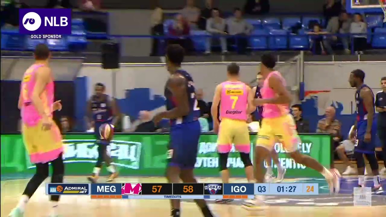 Incoming delivery by Malcolm Cazalon! (Mega MIS &ndash; Igokea m:tel, 9.10.2022)