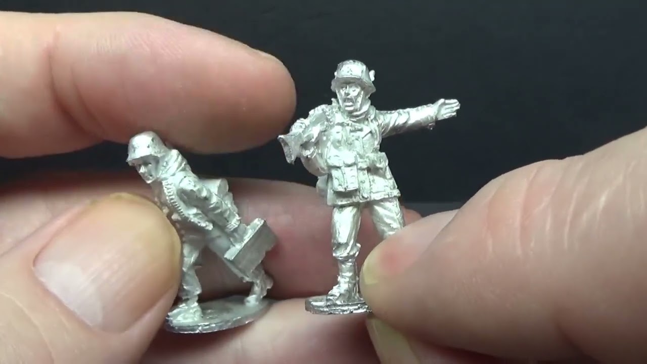 Unboxing 28mm Empress Miniatures WW2 German And American Infantry