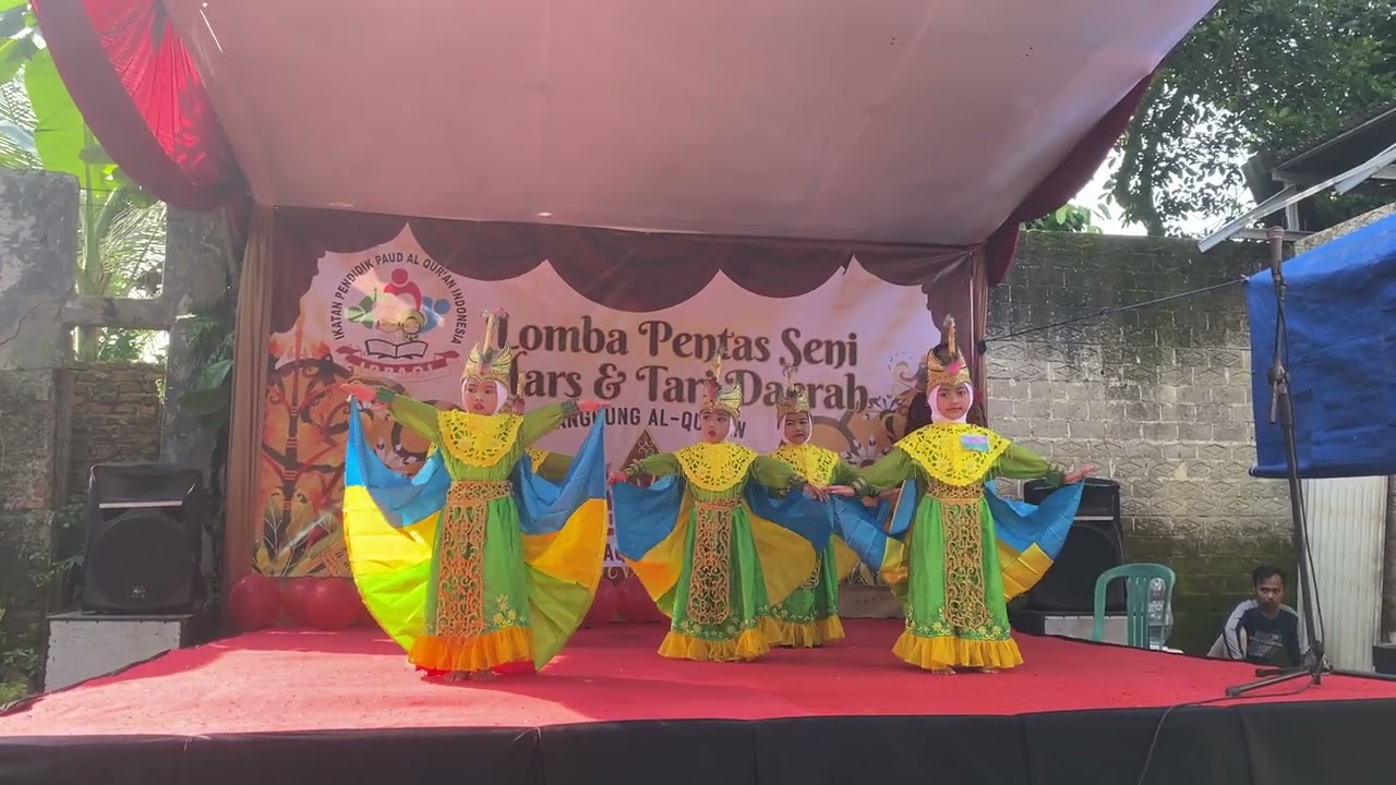 Tarian Manuk Dadali Paud Quran Al-Hidayah