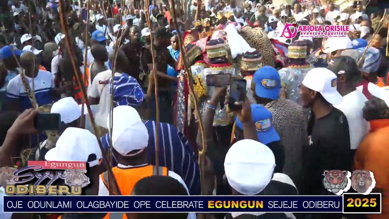 SEE HOW THE POPULAR EGUNGUN SEJEJE PARADE LAGOS ISLAND AT EGUNGUN FESTIVAL 2025