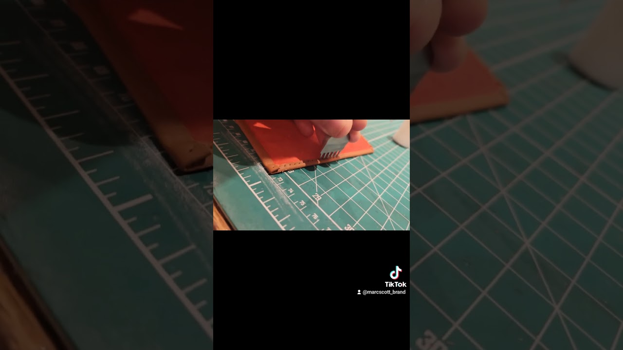 #bagmakingtutorial #leatherbag #handbagmaking #leather #bespoke #handmade #leathercrafter #bag #diy