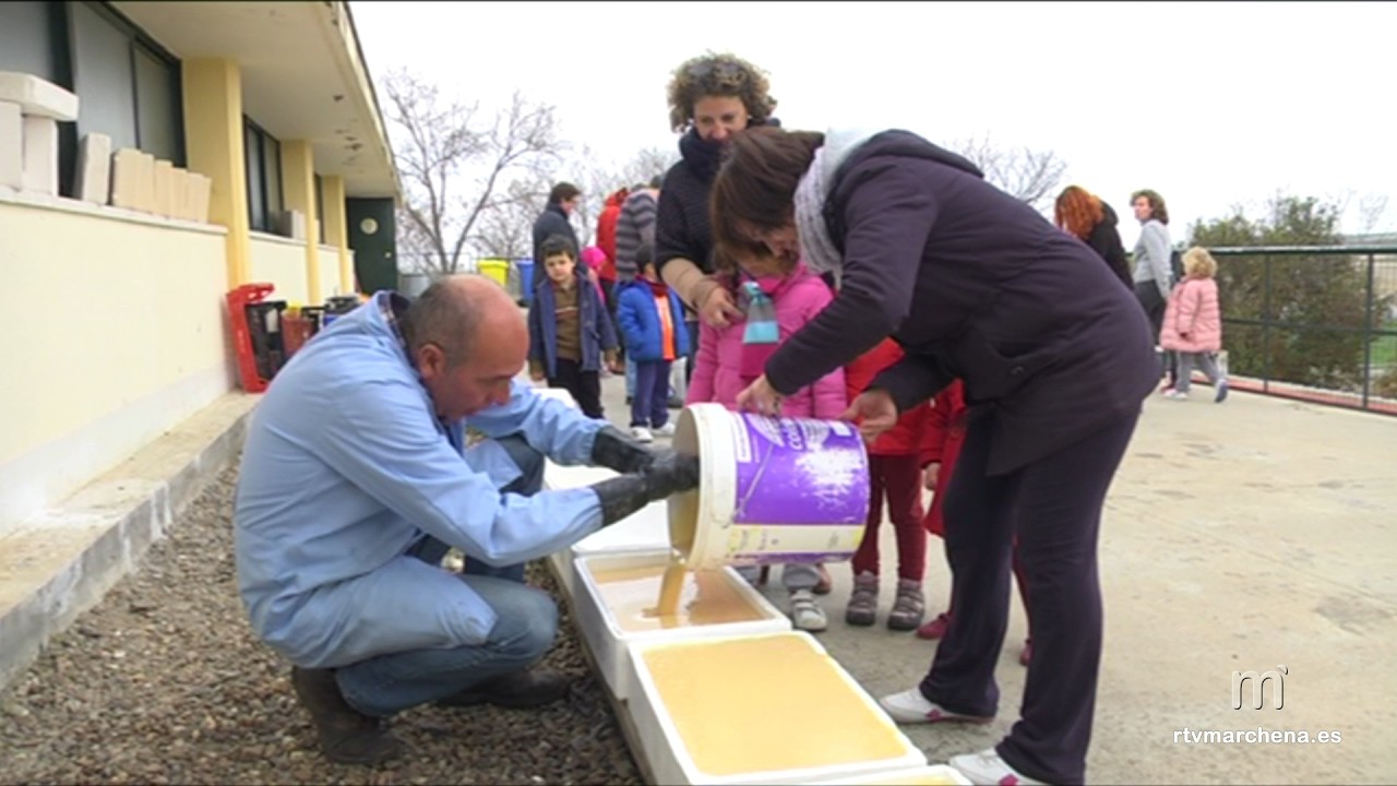 Estreno en Marchena del cortometraje escolar `Unidos por el jabón´: un proyecto solidario con Togo