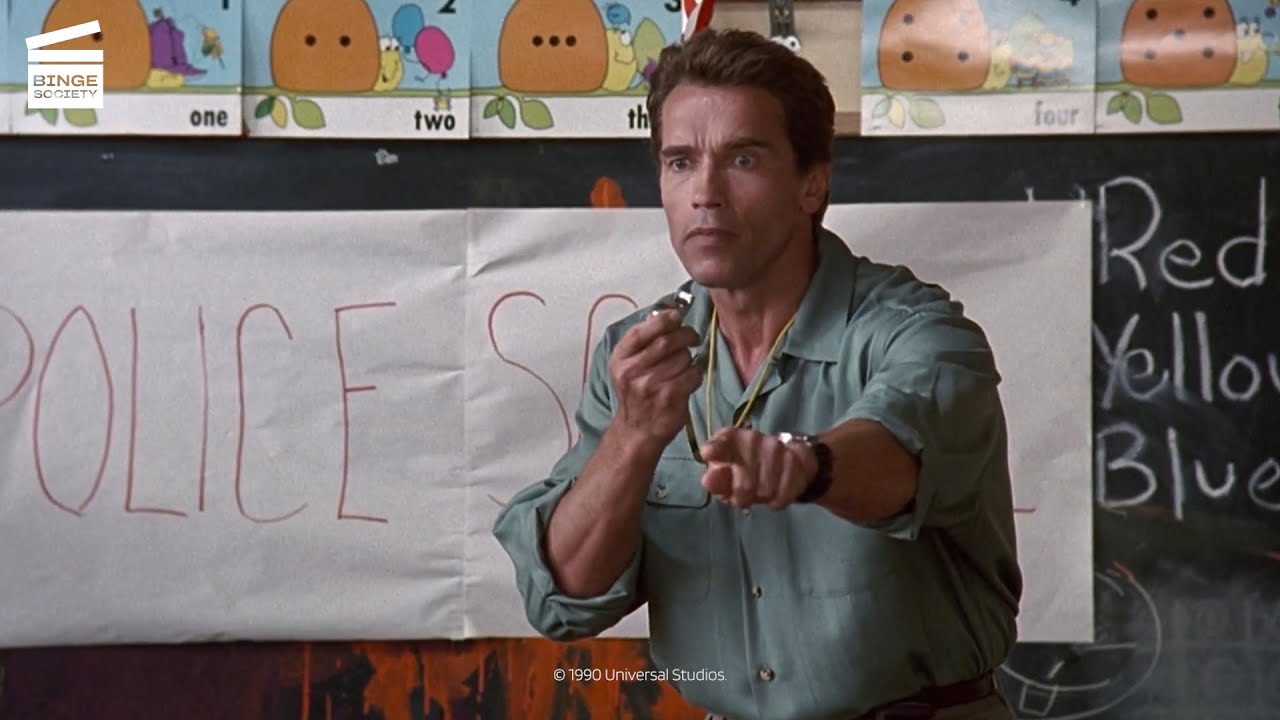 Un flic à la maternelle : Ecole de police CLIP HD