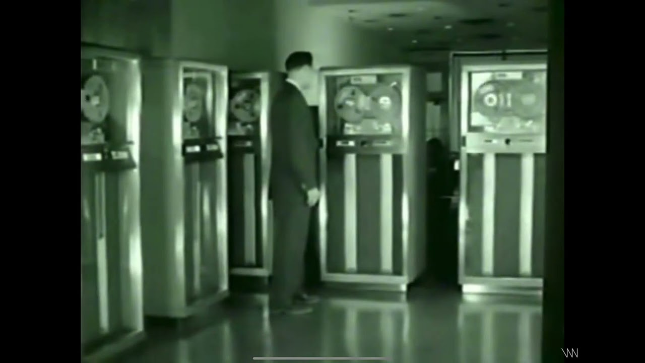 Daisy bell IBM 7094 (First computer ever to sing) glitched edition.