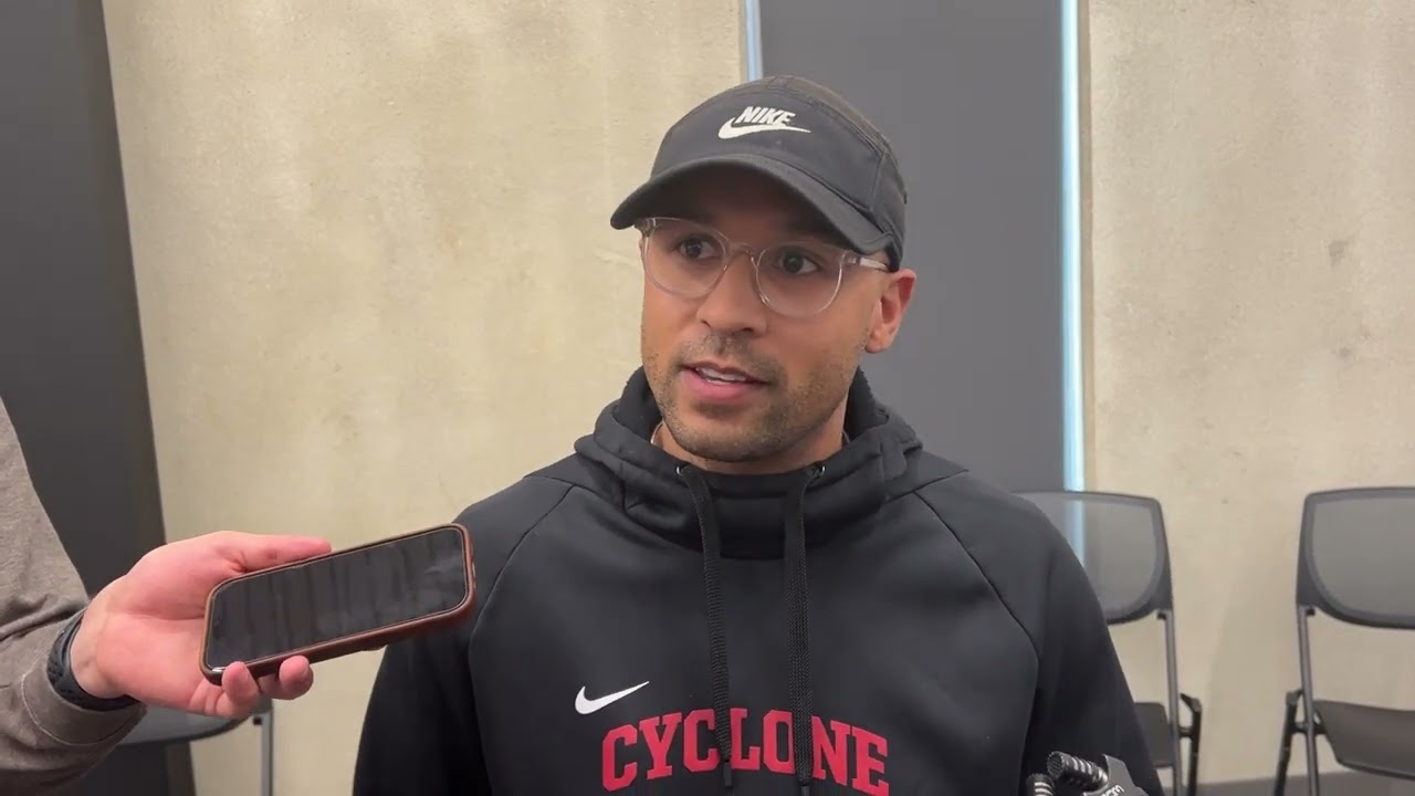 Wide Receivers Coach Noah Pauley Media Availability 3/31