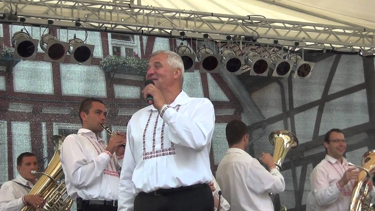 Kapelle Stribrnanka -/- U našeho mlýna - In unserer Mühle Polka mit Gesang: