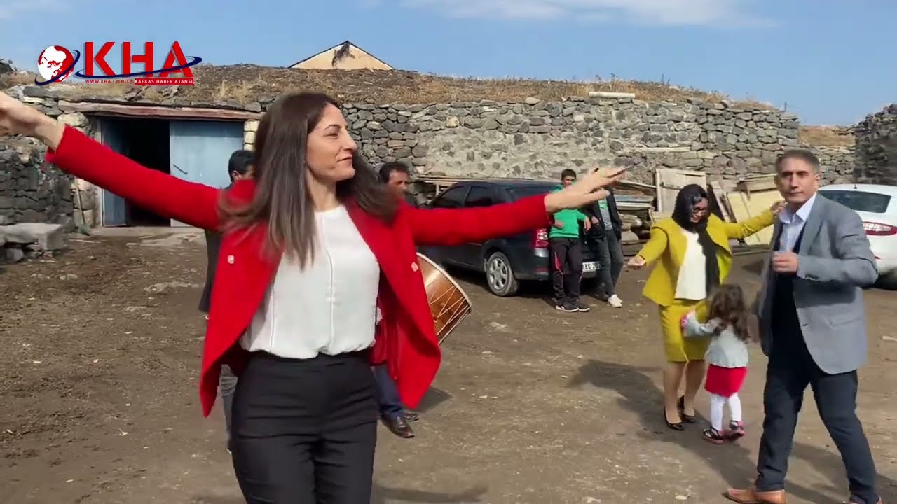 Hacıveli köyünde sazlı sözlü sünnet düğünü