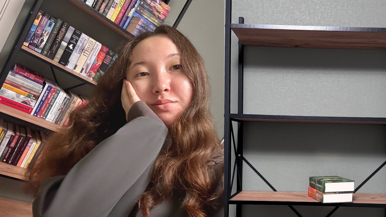 новые книжные полки