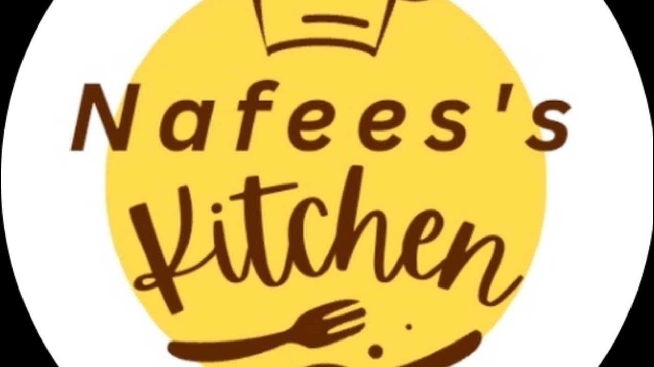 Nafees's kitchen  is making roti🤤😋😊