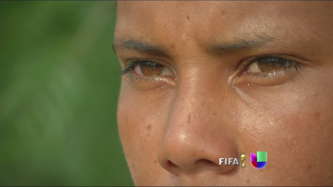 Los ojos de Brayan Soler no dejan de mirar hacia el otro lado de la frontera