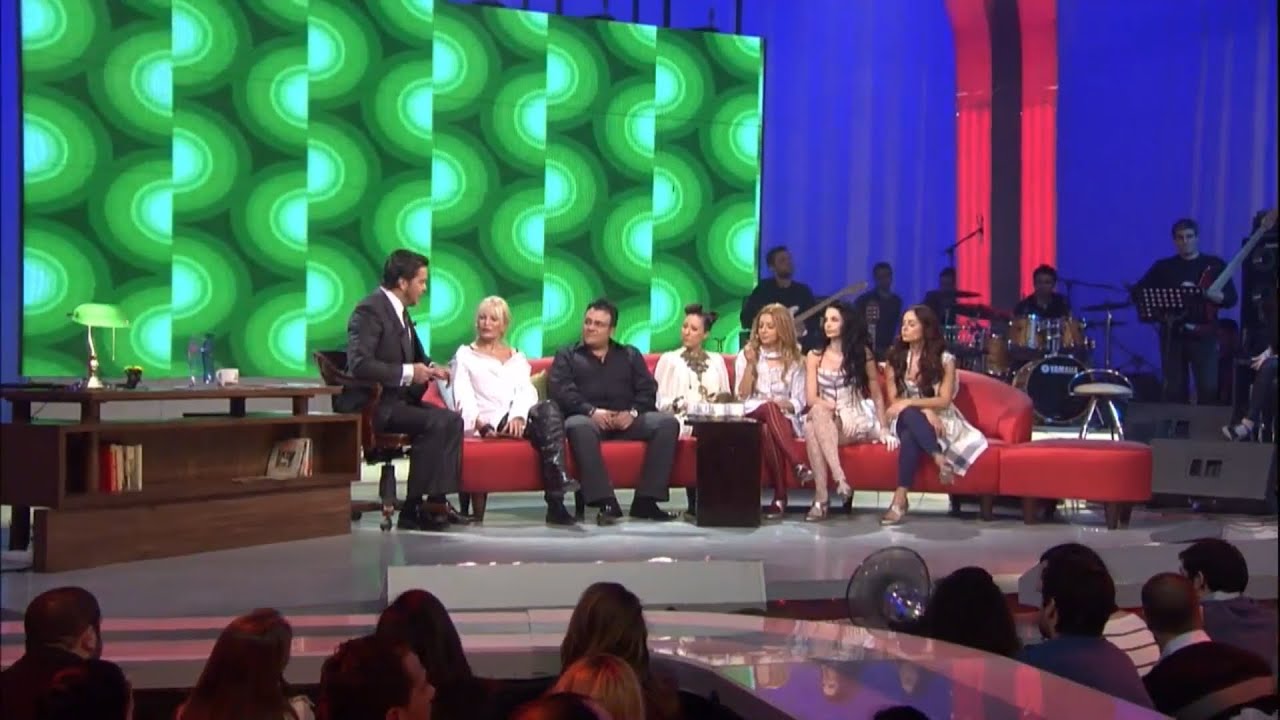 Beyaz Show  12.03.2010 (Ajda Pekkan, Grup Hepsi, Ceynur, Mesut Yar)