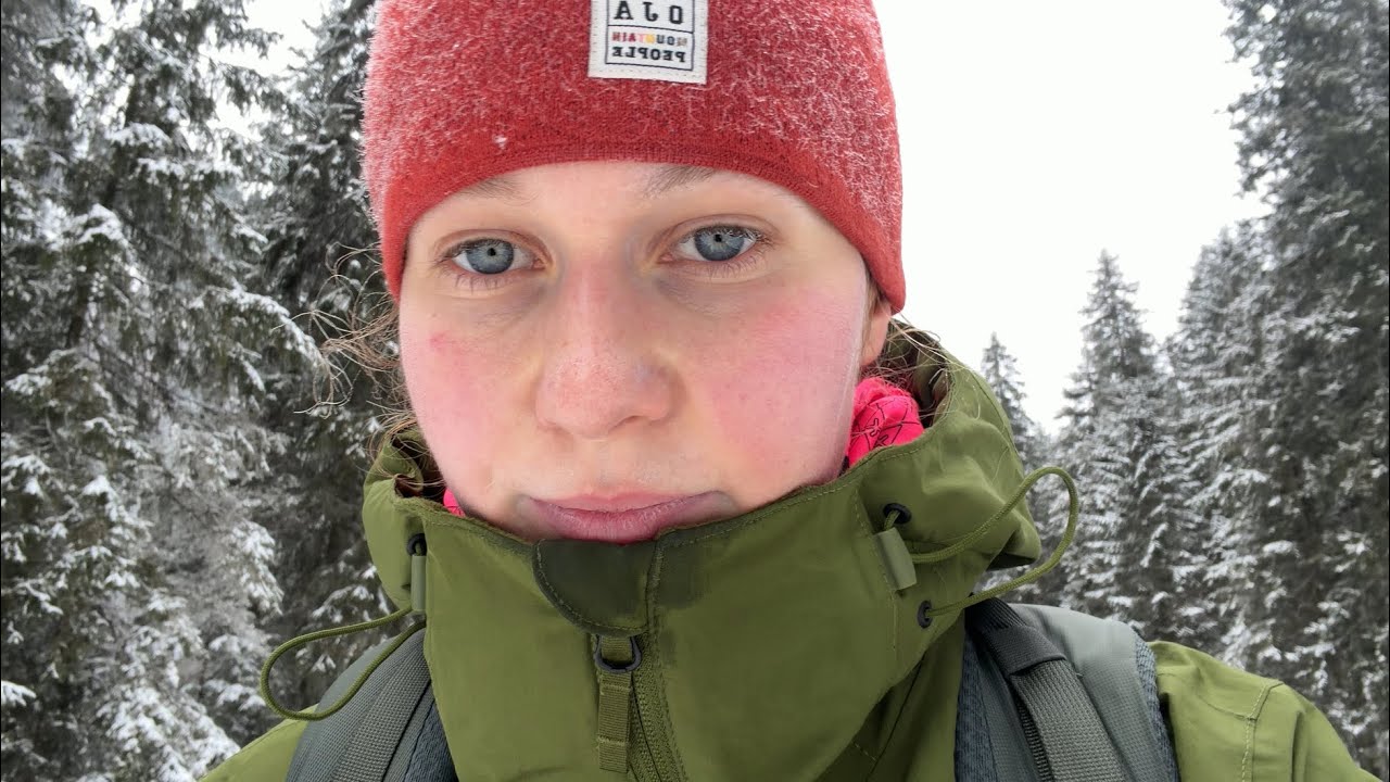 Winter hiking in Polish Mountains🏔️ My first English vlog 