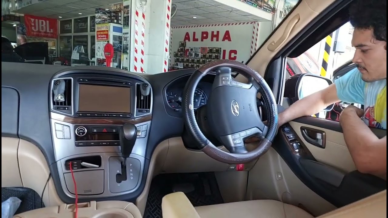 ซ่อมประตู Hyundai H1 เปิดได้ปิดไม่ได้