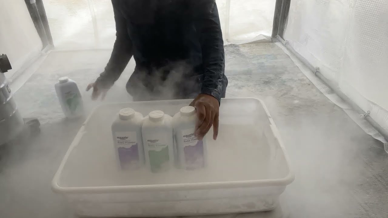 ASMR  BABY POWDER POUR AND PLAY WITH VACUUM CLEAN UP #dustyasmr