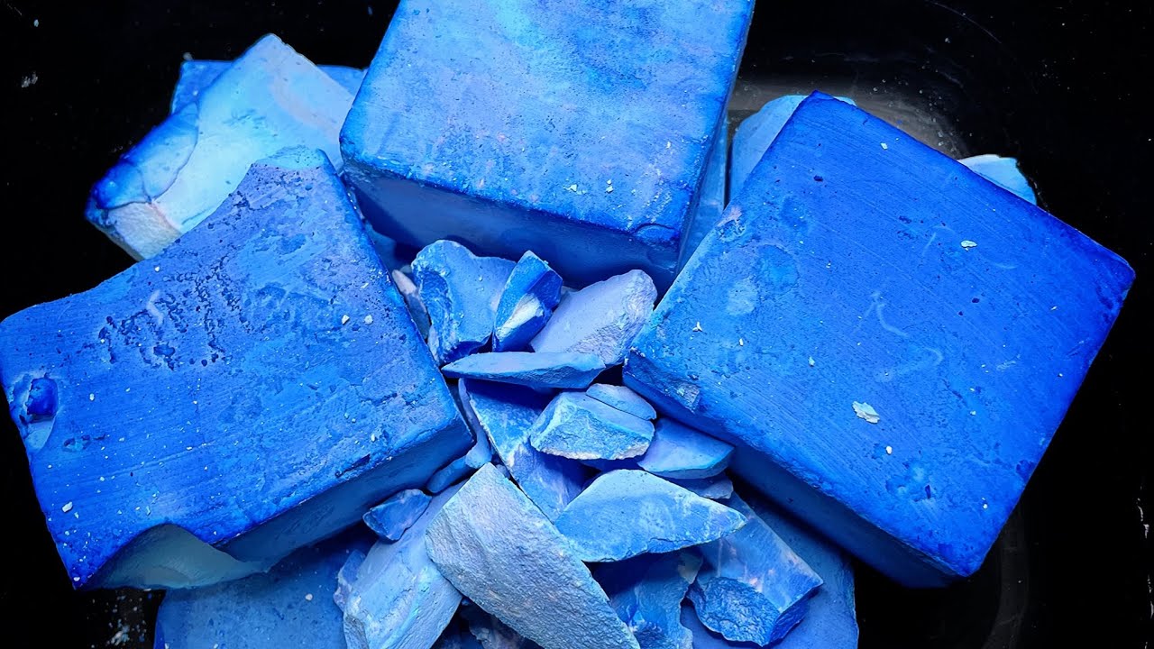 Blue Dyed Gym Chalk ASMR