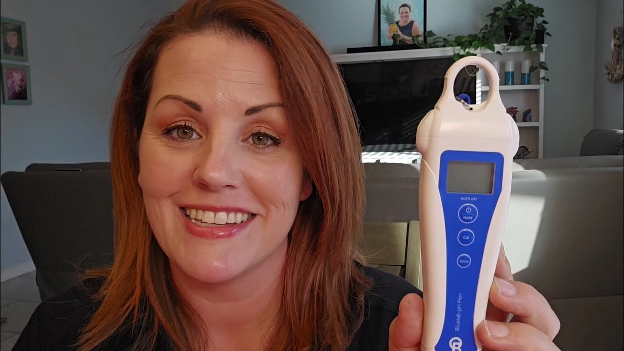 How to Calibrate a Bluelab pH Meter