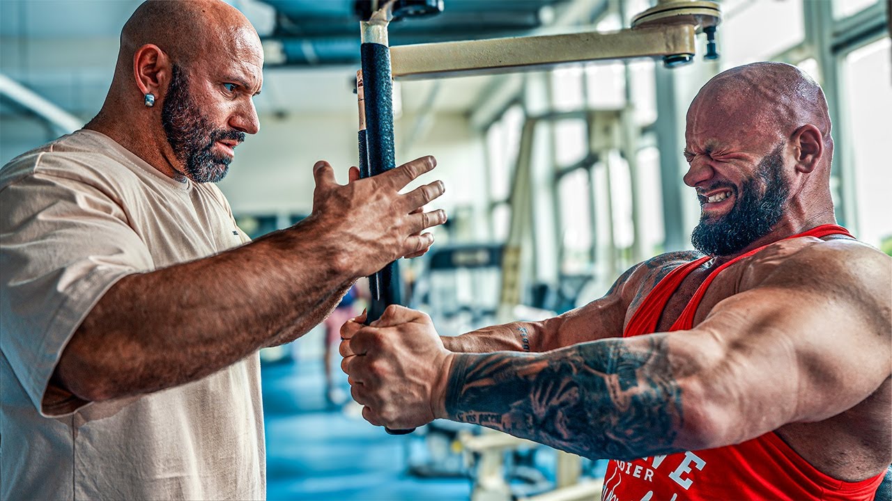 MASSE & PRALLITÄT 🦾 Oldschool Brust Training mit ​⁠Steve Benthin!