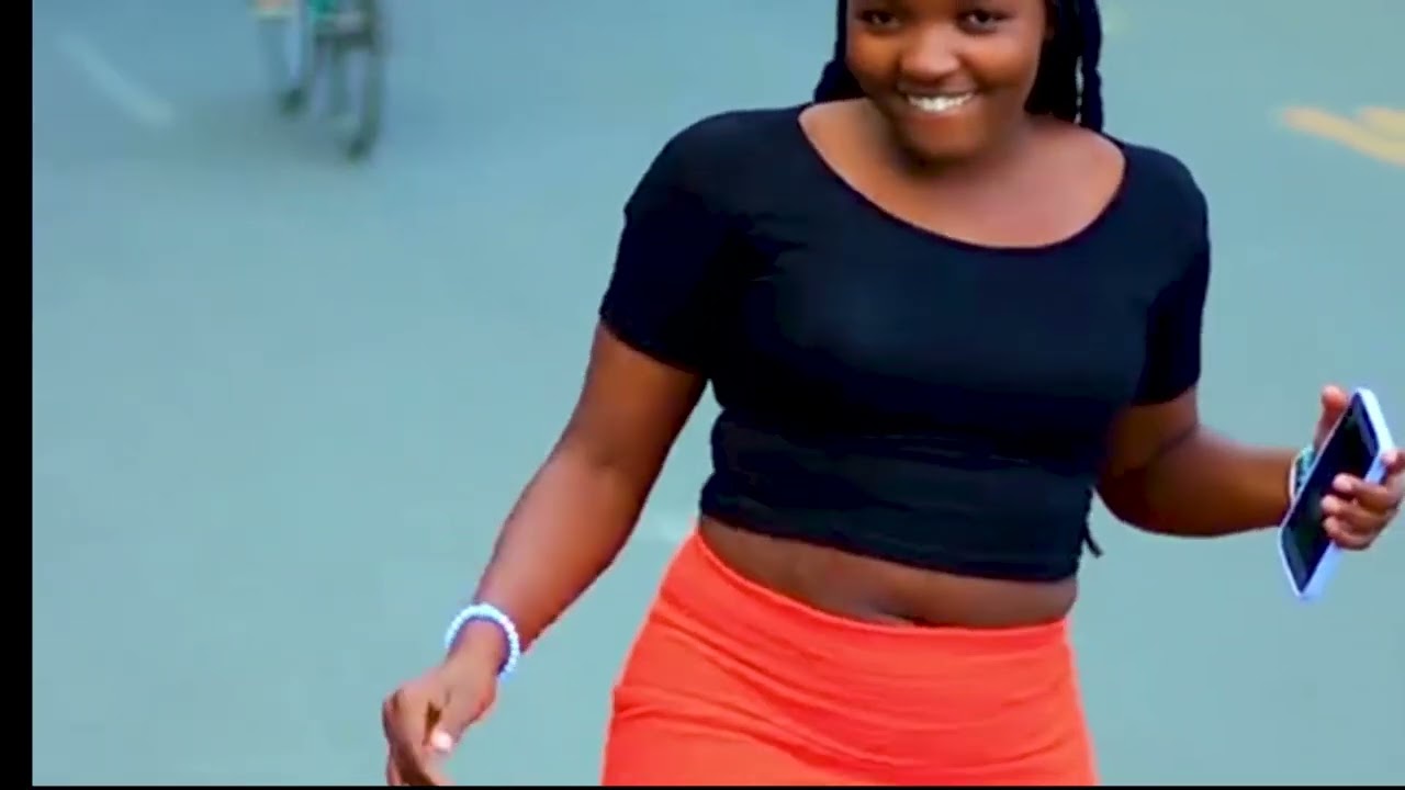 Ulimwengu ukohatarini by Logic zawadi ft nostalgie médiatrice 