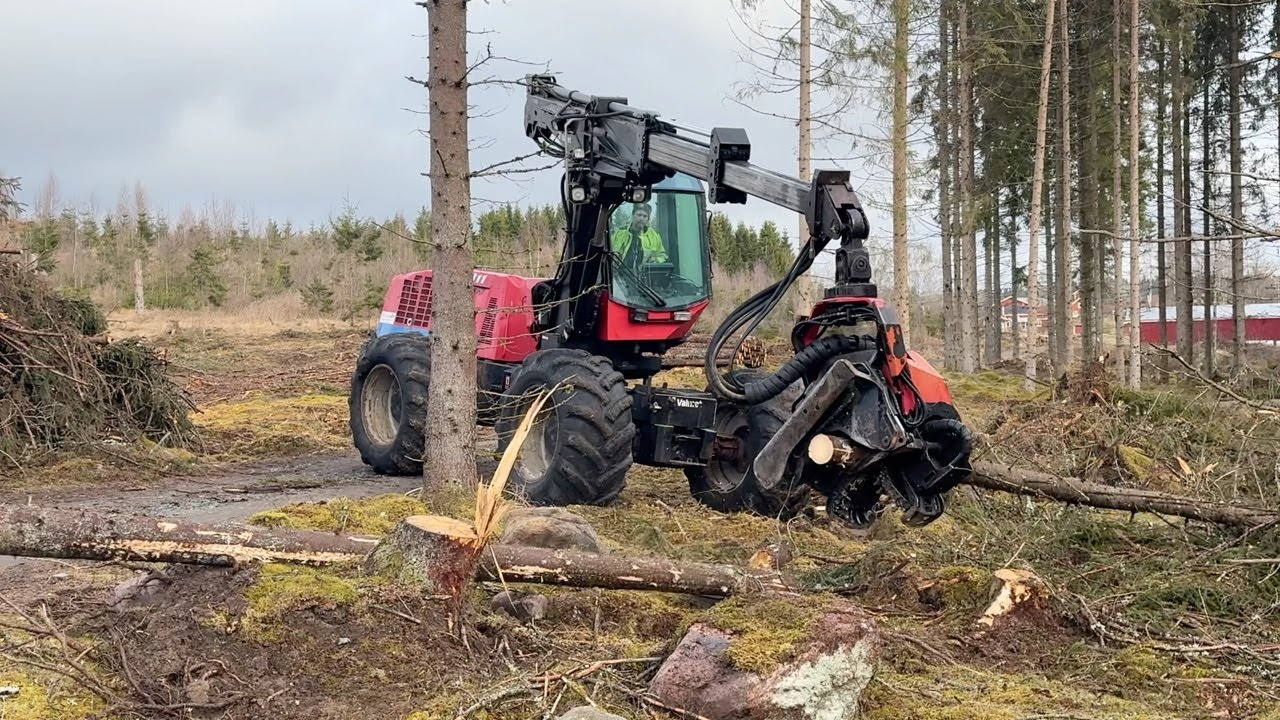 Köp Skördare Valmet 911 på Klaravik