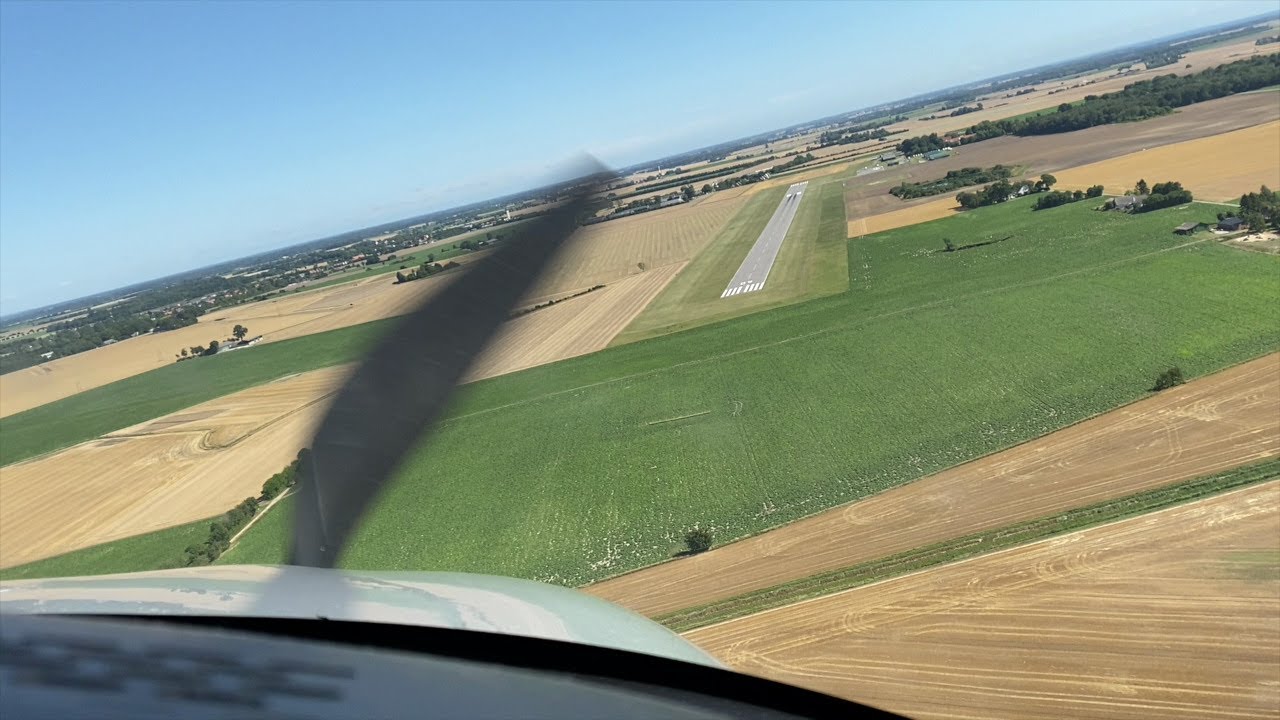 Anflug auf Lolland-Falster/Maribo (EKMB), Dänemark