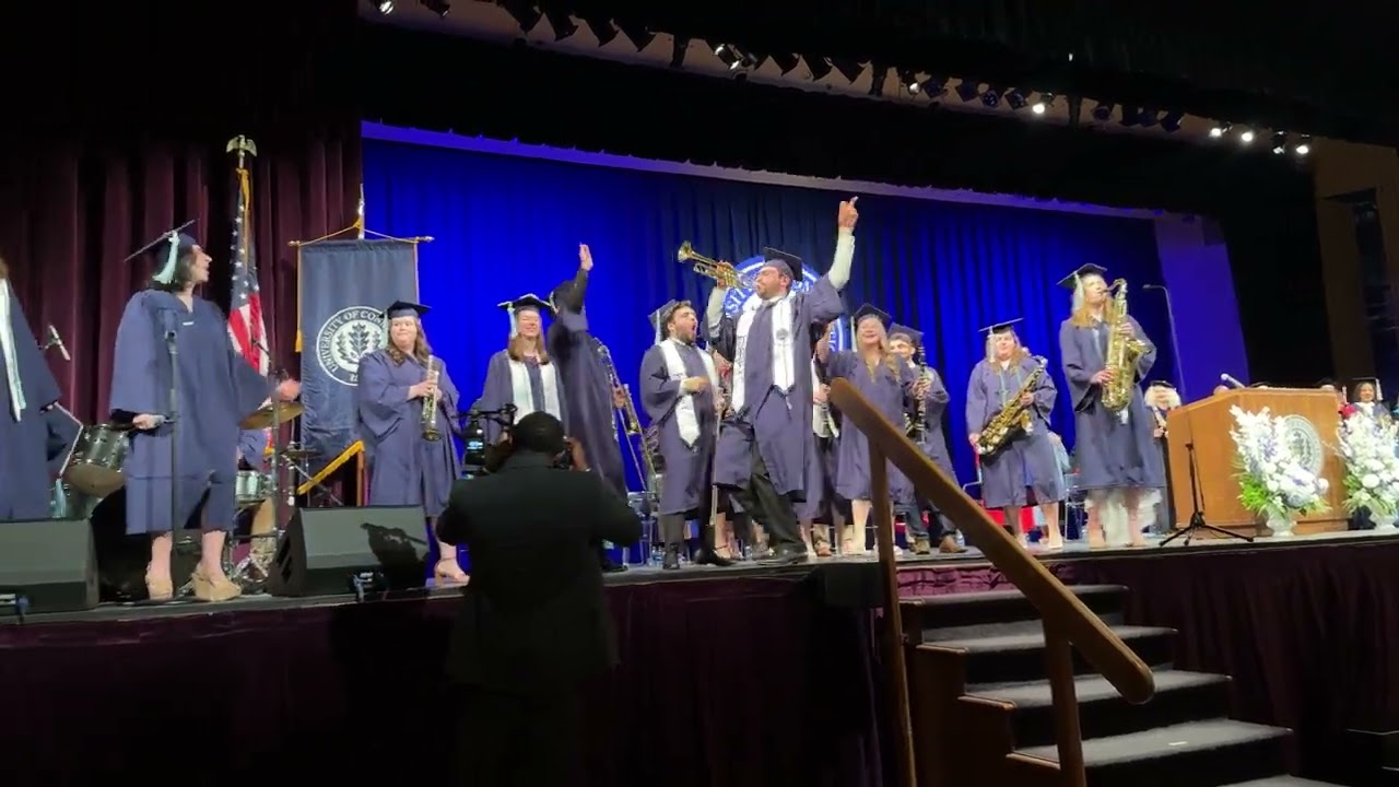 Neag School Music Education Students Perform