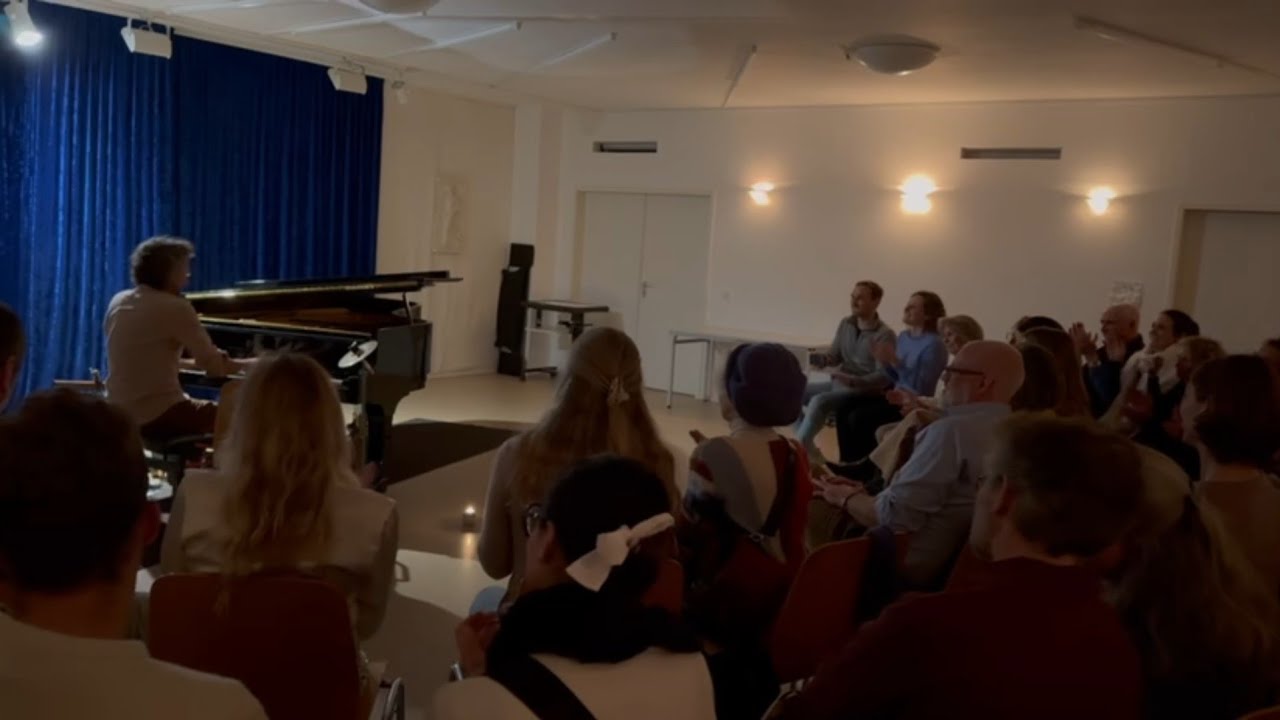 The Turning Point by Ralph Michael Kiefer live at Movimento M&uuml;nchen 
