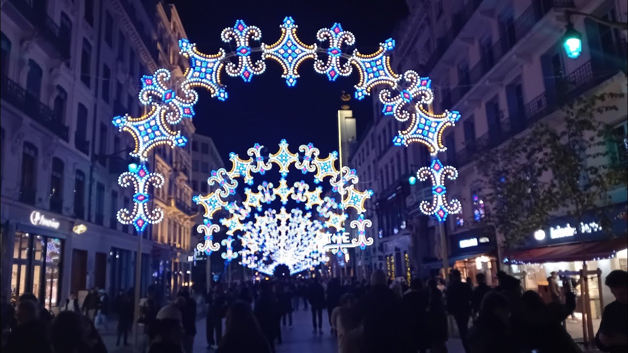 FETE DES LUMIERES A  LYON