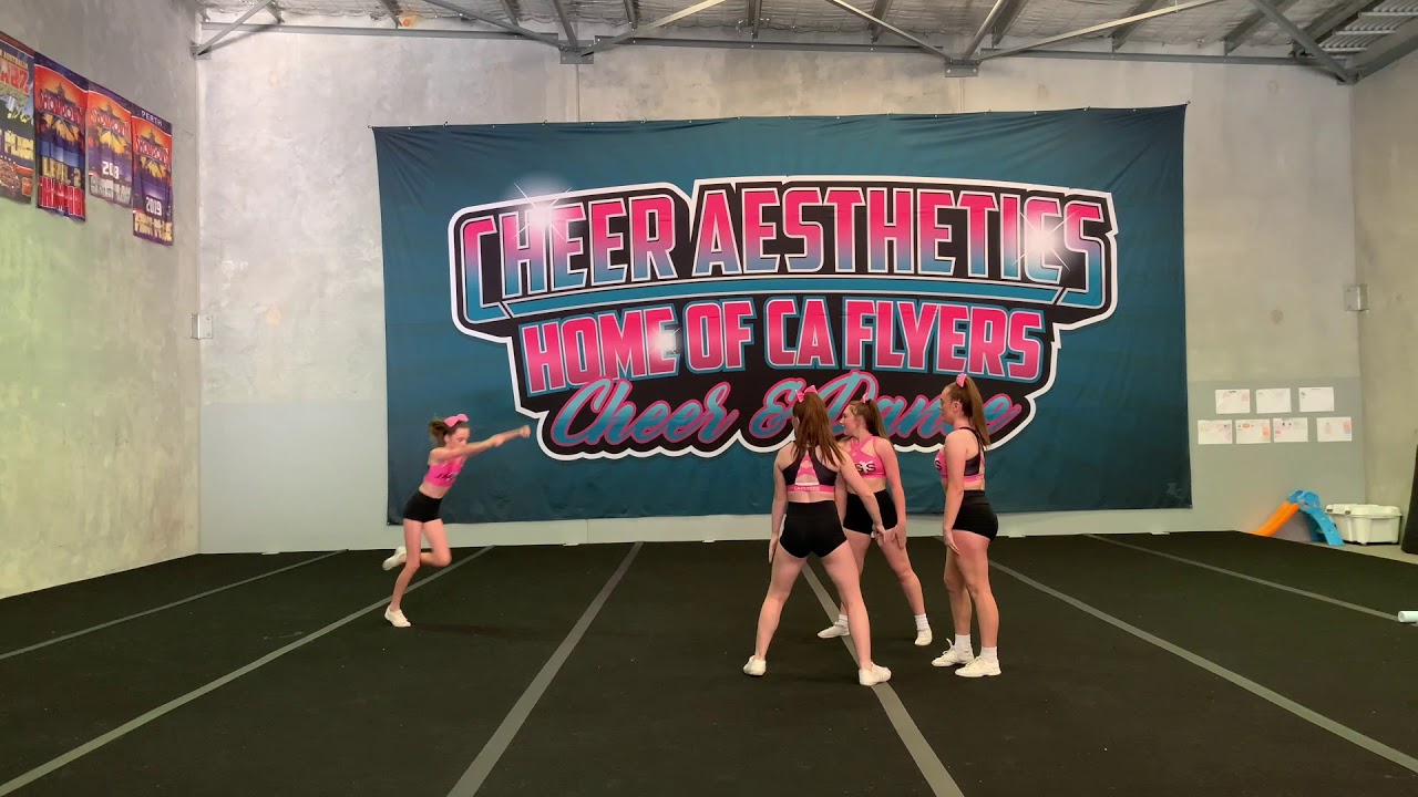 CA FLYERS Jags Ladies - Senior Level 3 Group Stunt 2020