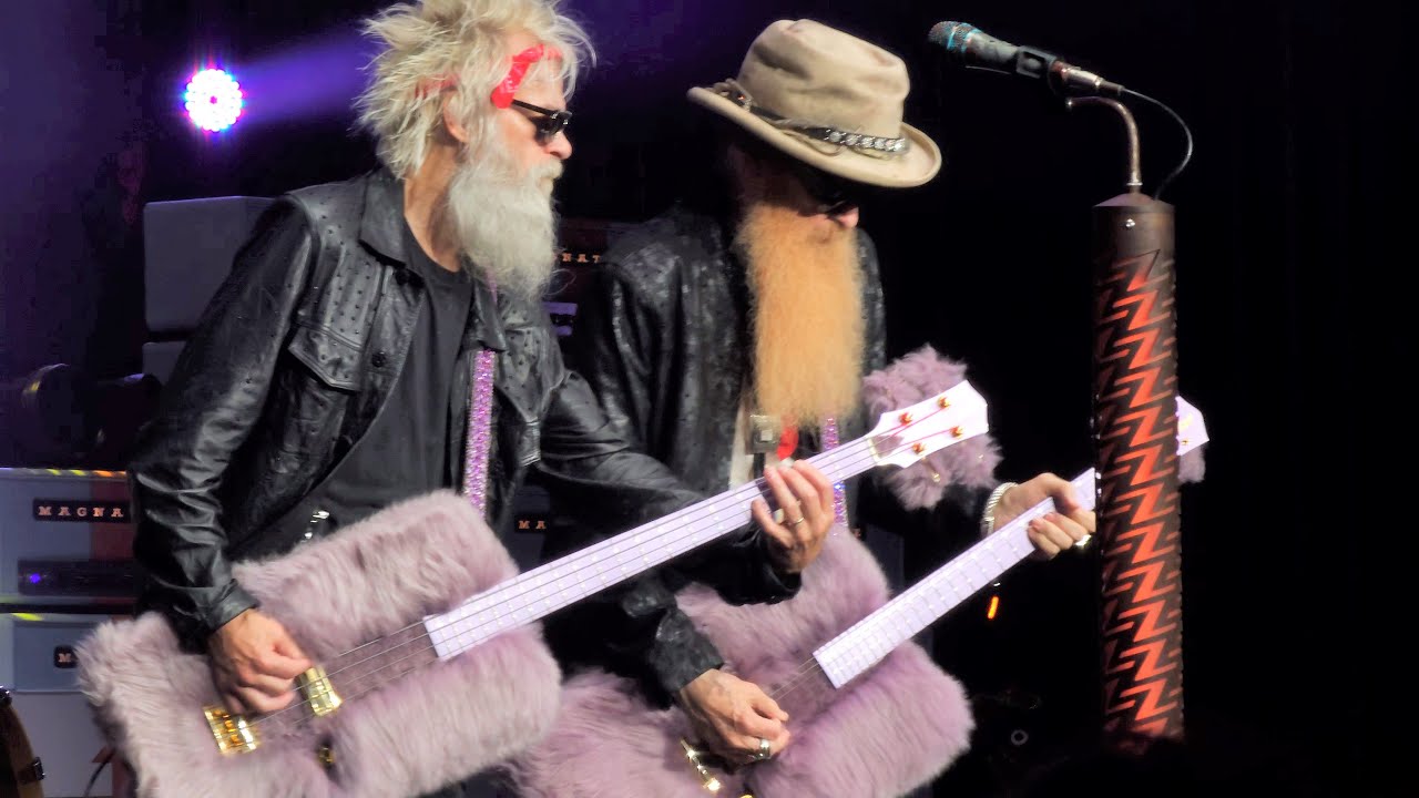ZZ Top  - Live |  Legs  - PNC Bank Arts Center, Holmdel NJ   9/10/23