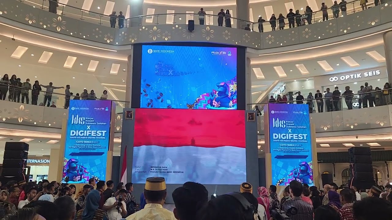 INDONESIA RAYA BERKUMANDANG DI TRANS STUDIO MALL MAKASSAR 🇲🇨🇲🇨🇲🇨