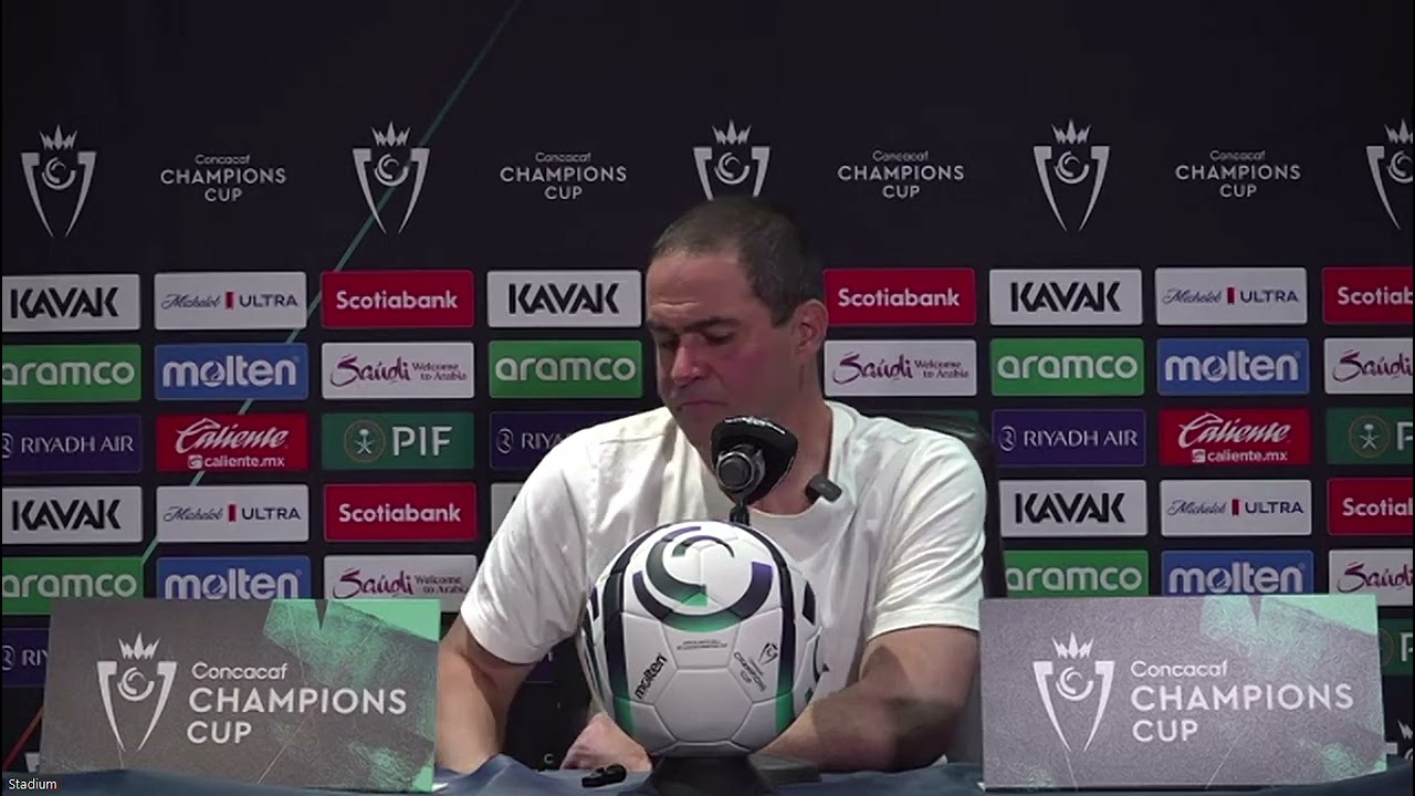 ¿Se va de América? André Jardine revela sus planes de futuro tras recibir ofertas del extranjero.