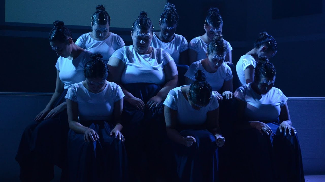 COREOGRAFIA :  O TODO PODEROSO - CASSIANE