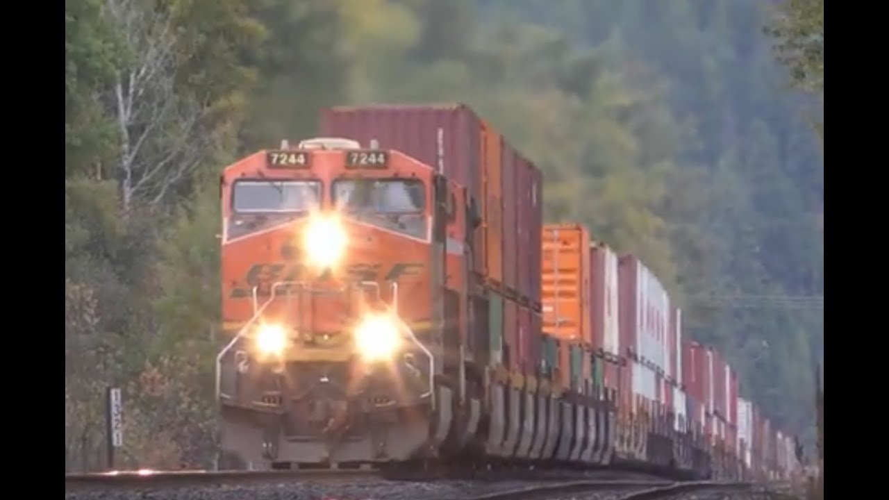 Stack Train, Oil Train and a Grain Train meets an Oil Train in Libby 4K