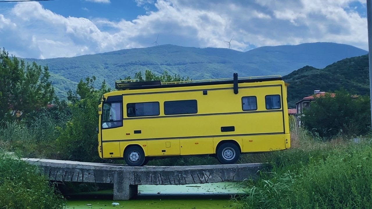 Я провел неделю, кемпинг на пляже в караване, и вот что произошло.