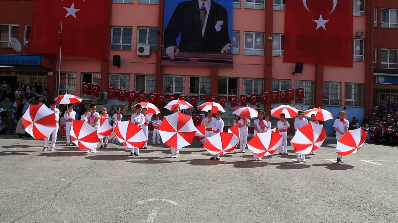 23 NİSAN ŞEMSİYE DANS GÖSTERİSİ GÖSTERİLER 23 NİSAN DANS GÖSTERİSİ ŞEMSİYE