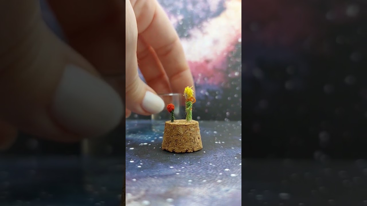 little prince and his rose #microart #microcrochet #littleprince #crochetrose